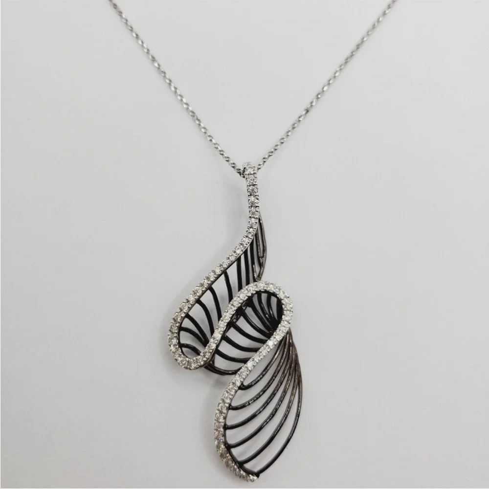 14k Solid White / Black Gold Genuine Round Diamond Swirl Pendant Necklace